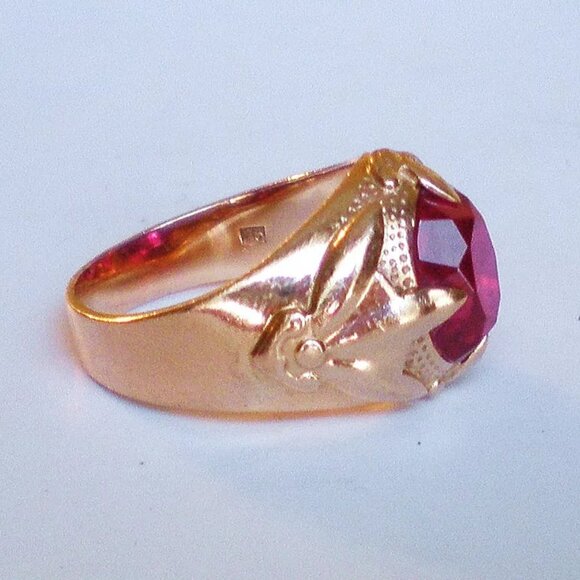 Vintage Russian Russia Soviet USSR Solid 14K 583 Rose Pink Gold Ruby RING - Picture 2 of 2